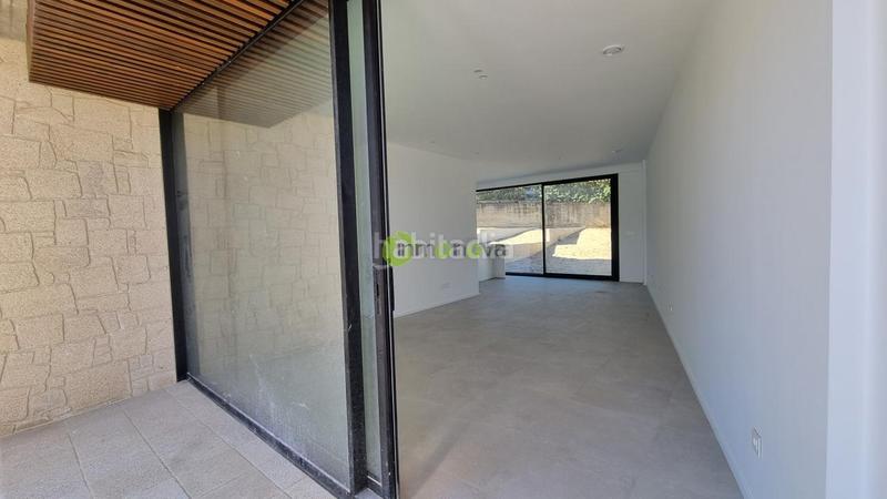 Foto 8e25369b-b756-4d53-b14a-31582fef4c1b. Maison jumelée dans rua areosa dans San Pedro da Ramallosa Nigrán