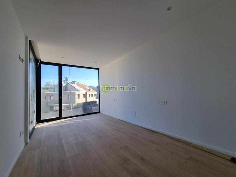 Foto 95ba8adf-b6fa-4256-97c9-f2e1143a2d9d. Maison jumelée dans rua areosa dans San Pedro da Ramallosa Nigrán