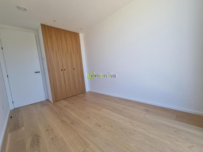 Foto f8954dcb-db95-4f82-9c06-71c371ede3a9. Maison jumelée dans rua areosa dans San Pedro da Ramallosa Nigrán