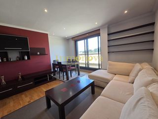 Rent Penthouse in Rosalia de castro 30