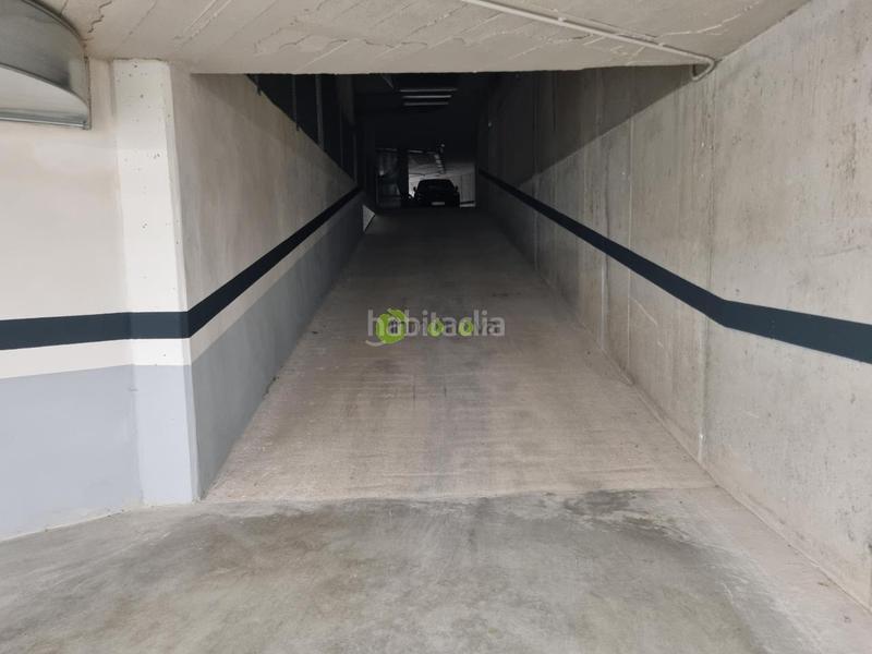 Foto 1d3fa90f-9f7b-42d4-a608-7ccb96e406d6. Lloguer aparcament cotxe a rua enrique peinador 4 a Porriño (O)