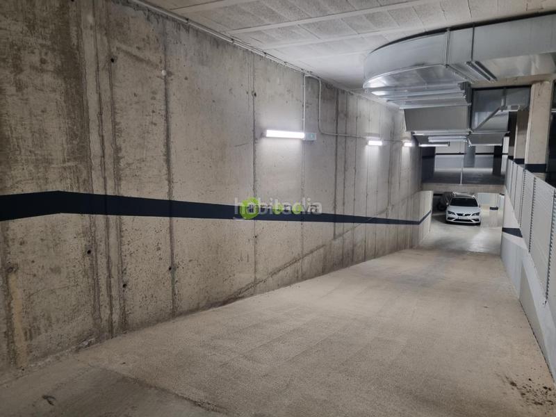 Foto 4168d2ad-a559-443c-9440-efa9c7a9ad97. Lloguer aparcament cotxe a rua enrique peinador 4 a Porriño (O)