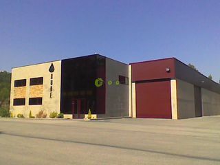 Fabrikhalle in Mos