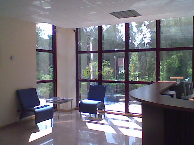 Foto de400afb-0283-44e1-9d33-c8bb88e4c7a3. Nau industrial a Mos