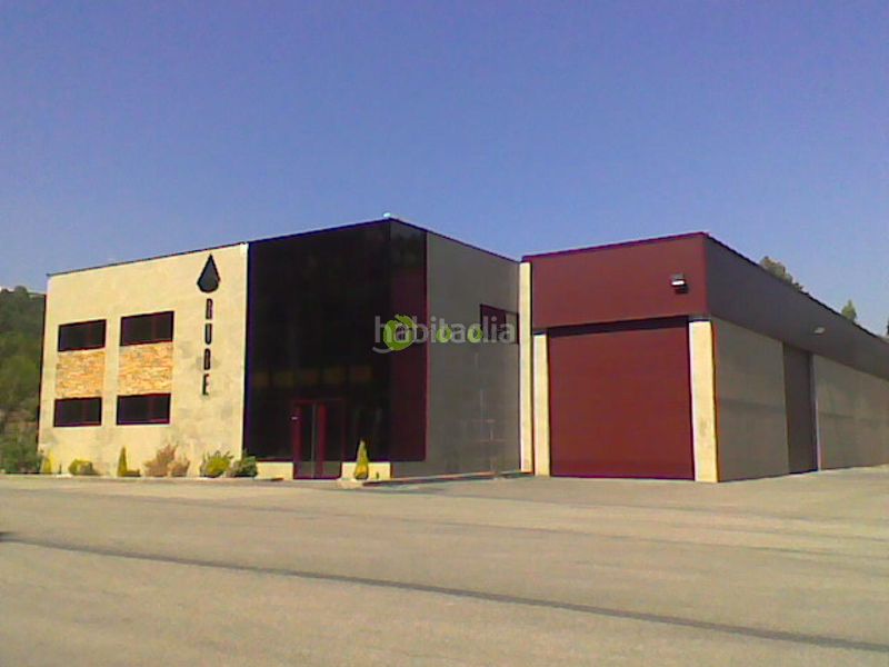 Foto baba772f-e3b3-44e7-ba99-926b2355149d. Nau industrial a Mos
