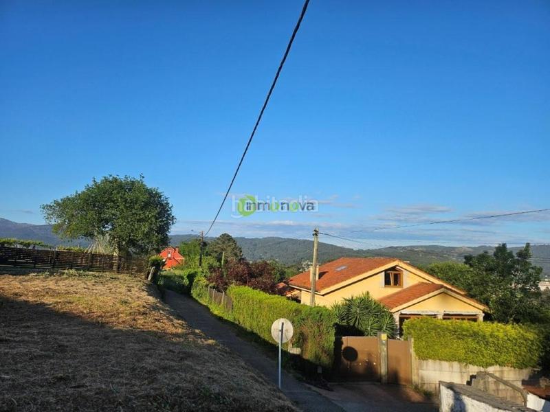 Foto 040525c8-af08-46bf-9331-8fe4d22bb551. Terreny residencial a Mos