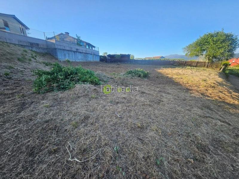 Foto d9154652-18f8-4968-94cb-8de56ffe49e0. Terreny residencial a Mos