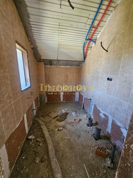 Foto ed0bc0c8-4b4a-495b-a58b-70641863bb6e. Chalet en val do seixo 2 en Merca (A)