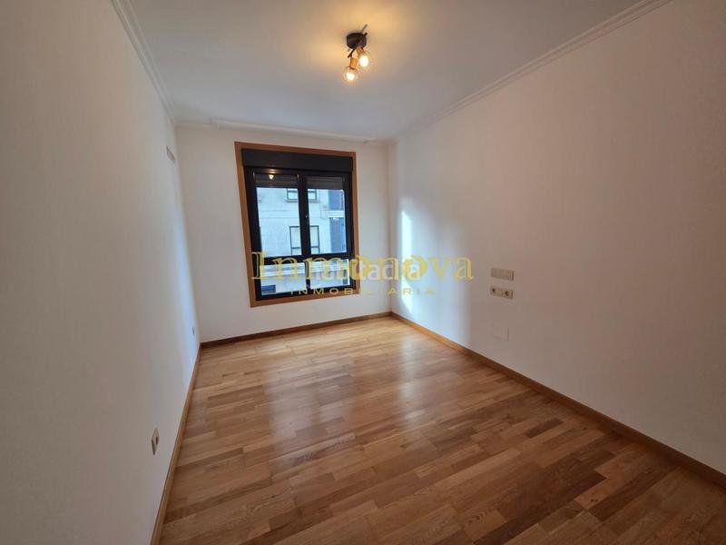 Foto 7796077a-cf55-4d8c-af0b-0b0d4ac24dad. Pis amb calefacció aparcament a Ponteareas