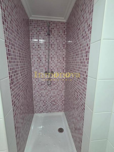 Foto 80b0a82f-cc9b-4365-963e-8bfd8af31e8f. Pis amb calefacció aparcament a Ponteareas