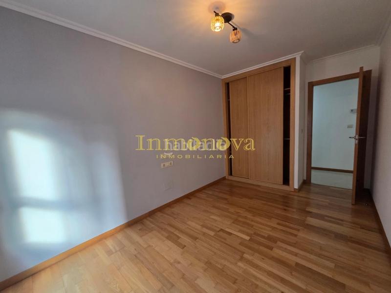 Foto 911154fc-6e56-47a0-a0c1-eb8cdf88e2a1. Pis amb calefacció aparcament a Ponteareas