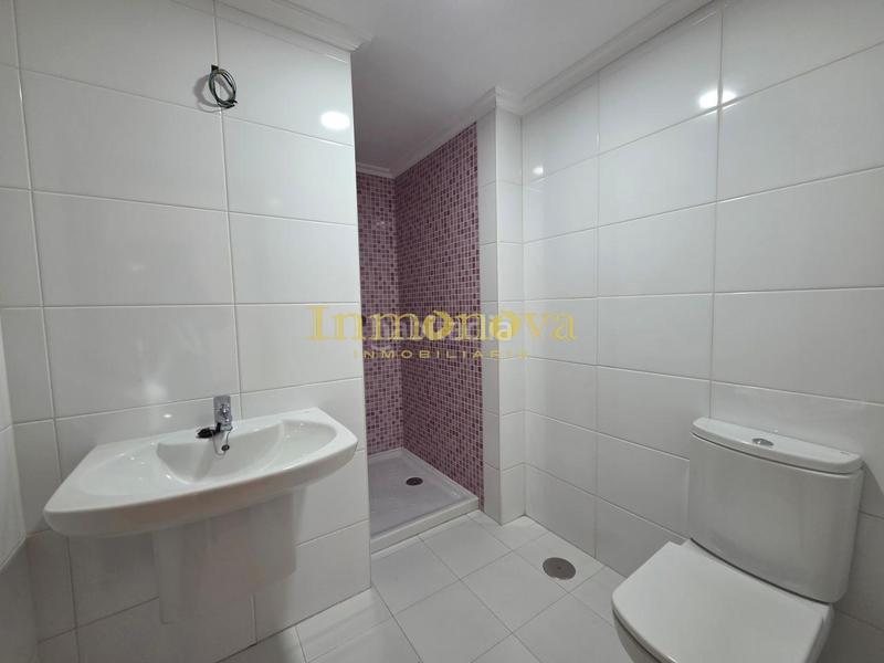 Foto ee0788ae-6041-44f3-bad4-66e76330b921. Pis amb calefacció aparcament a Ponteareas