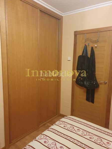 Foto ffe57b48-f55f-41eb-ae0e-d5664dfb4ff0. Piso en Cañiza (A)