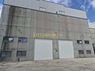 Location Bâtiment à usage industriel à Estrada chan das pipas - louredo 25
