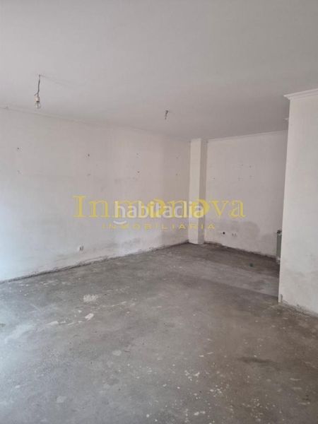 Foto 625d6e57-ff57-4a20-869b-6d30e43c4f75. Casa aparellada a val do seixo 2 a Merca (A)