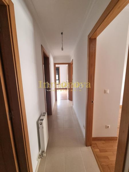 Foto 0a8d29c6-f82e-4524-999c-0739102e66dd. Piso en Cañiza (A)