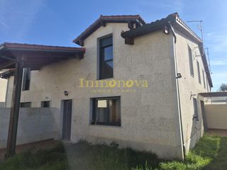 Doppelhaus in Val do seixo 10