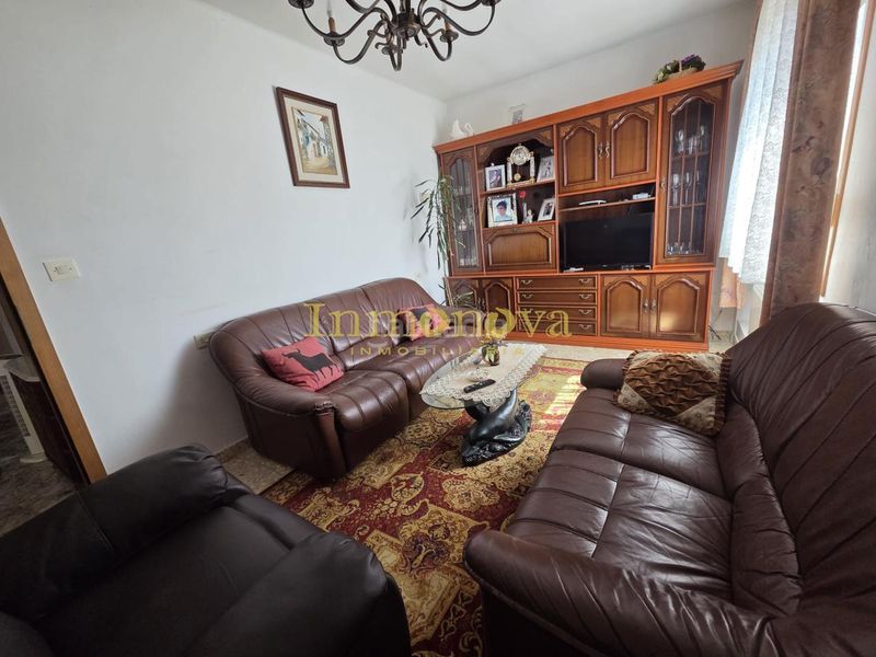 Foto c20ac398-b62c-41e4-91c9-dd7353130a23. Casa amb calefacció aparcament a Cabral - Candeán Vigo