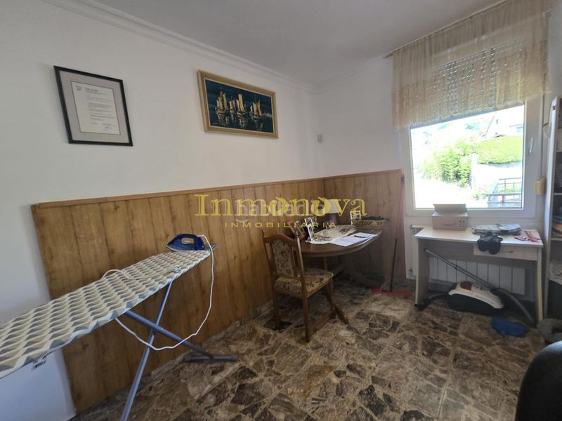 Foto d4ad8e93-9b19-48f2-985e-864271037959. Casa amb calefacció aparcament a Cabral - Candeán Vigo