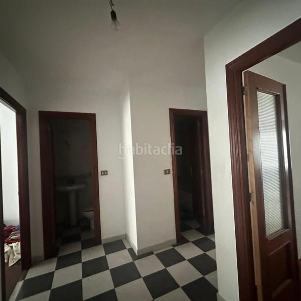 Foto e7f08925-6c2b-4e6c-b332-d33f4dc637b9. Piso  a la venta en Centro - Recinto Amurallado Lugo
