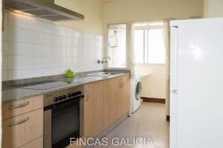 Pis  Calle san jose calasanz. Oportunidad en elviña  segunda fase