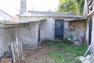 Masia a Loureda - Lañas - Barrañán. Vivienda con terreno en arteixo, zona chamín