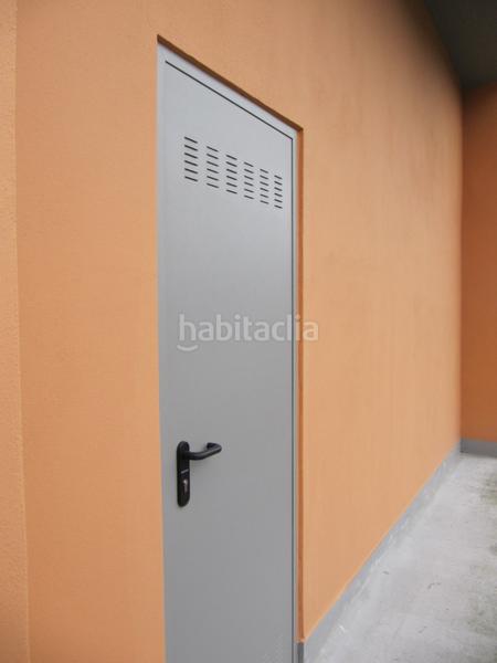 Foto 27853d4a-8f94-4d42-927e-7fc3d5338e43. Business premise in Caranza Ferrol