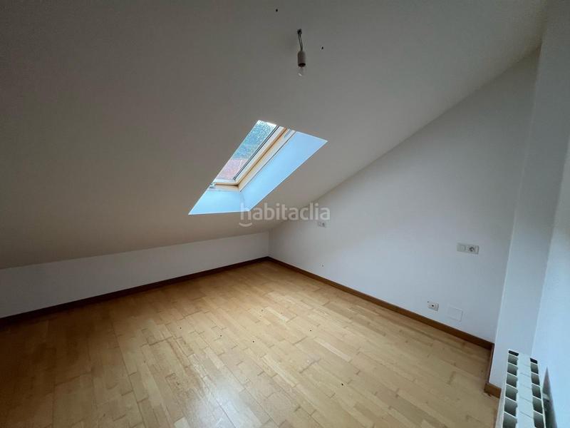 Foto 1fddfb51-3569-47e8-9b40-59dd0576aef0. Àtic amb calefacció a Carnota