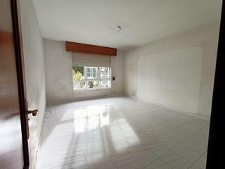 Etagenwohnung  Calle diaz rabago. Piso a 400 m de la playa en pobra do caramiñal