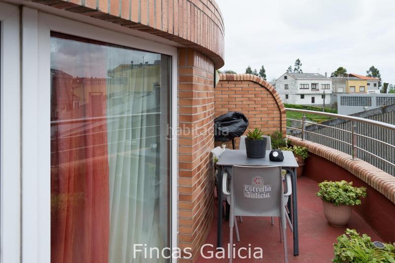 Foto a5fbc56c-6b53-41ab-a9dc-06ba317820ae. Àtic amb calefacció aparcament a Pastoriza Arteixo