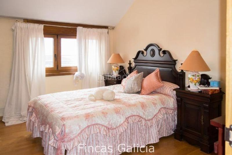 Foto f33d0a1b-1629-4ee9-9c8e-f9444a99d4d7. Àtic amb calefacció aparcament a Pastoriza Arteixo