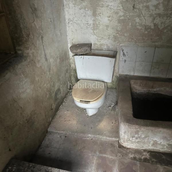 Foto eaf83487-275e-4865-bdf6-7c596da25159. Casa a Covelo (O)