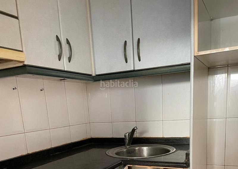 Foto 23d56ca0-715e-4fcf-8752-2e805b943a97. Apartment with heating in Centro Ourense