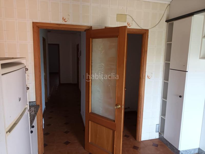 Foto 173597ee-86a0-4b21-9f58-56feec2a2c4a. Piso amplia vivienda en verin en Verín