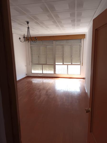 Foto a7e34899-97b3-478d-b41d-0ef7df10f98d. Piso amplia vivienda en verin en Verín