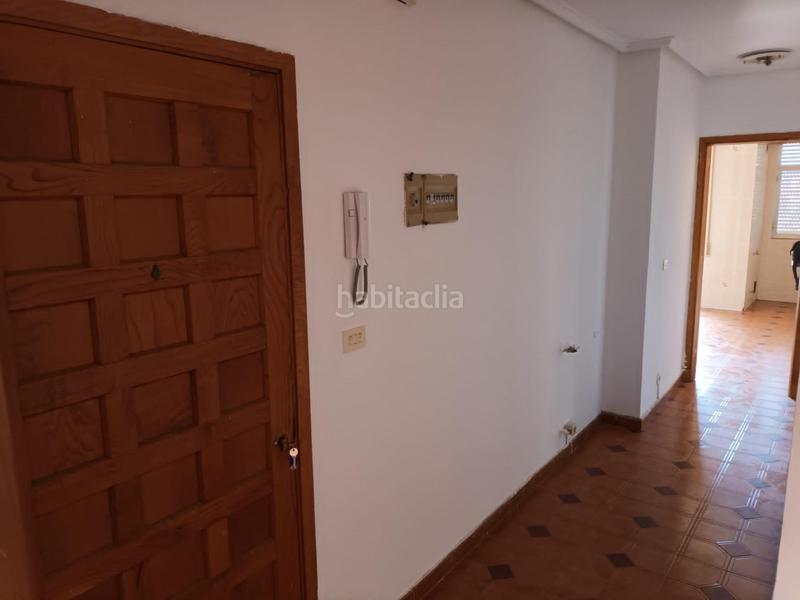 Foto cbc39417-1b52-4bd9-b4ea-64d6277c8fcd. Piso amplia vivienda en verin en Verín