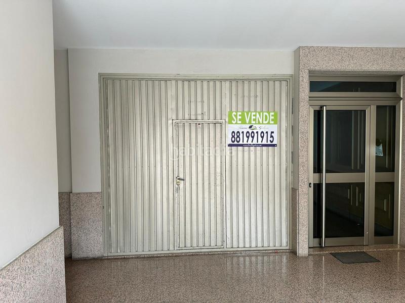 Foto 9da98641-4c08-48c7-9f10-faa57bf495d2. Local commercial dans Alto del Castaño Narón