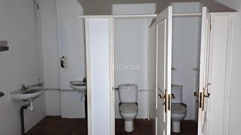 Foto fe2b0c1f-f05f-4ddc-8239-a9c38e90f998. Local commercial dans Alto del Castaño Narón