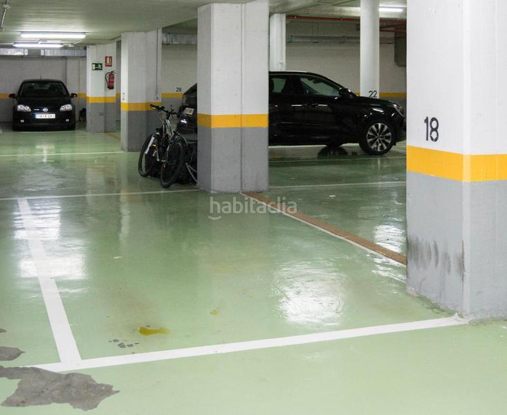 Foto 1d64711a-5be0-4330-8cbe-1811a0e36cd2. Piso  a la venta en coruña, zona orillamar en Coruña (A)