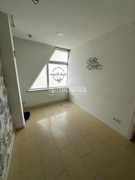 Foto 72fbeb80-4d00-4a64-a5e4-c53eadd4dae6. Rent business premise with heating in Parquesol Valladolid