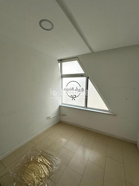 Foto 9829e387-18d5-4ff8-a062-f068fcf6066d. Rent business premise with heating in Parquesol Valladolid