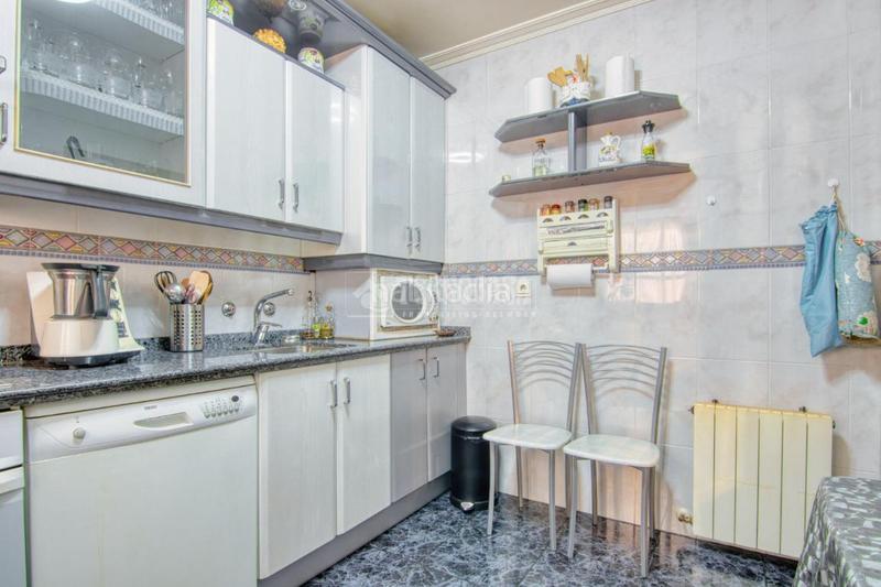 Foto e180e8bd-afe7-4446-9d1e-270bf459cb96. Casa bifamiliare con riscaldamento parcheggio in Parquesol Valladolid