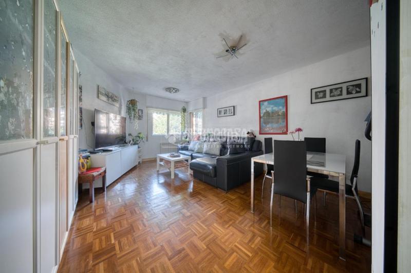 Foto 4eaf607e-855e-452a-90b5-70258b34b0b5. Appartement avec chauffage parking dans Parquesol Valladolid