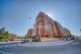 Pis  Calle de juan de valladolid. Piso en venta en valladolid