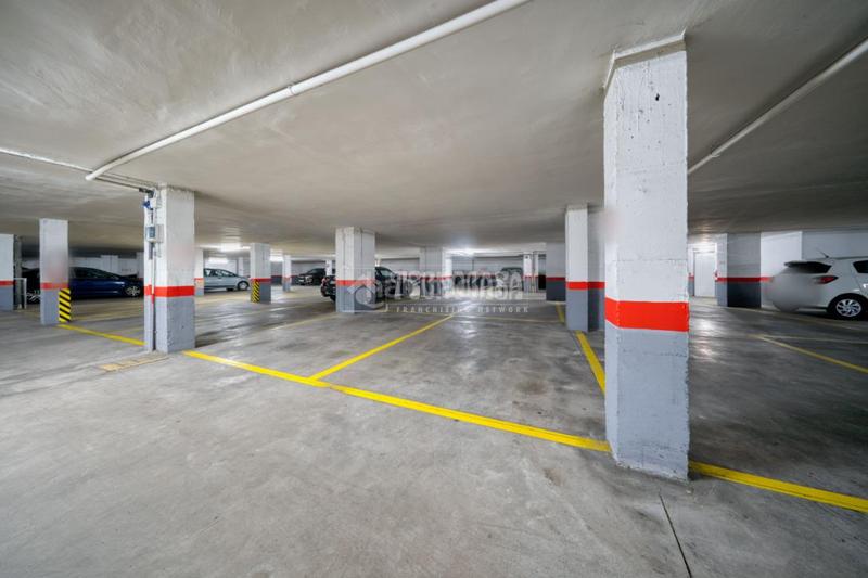 Foto 9edcca33-c702-481c-9633-29b76f97763b. Flat with heating parking in Parquesol Valladolid