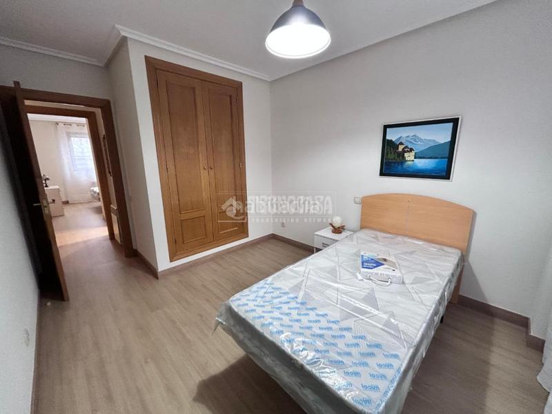 Foto 4aba28e3-75dc-49a6-8b65-0a501b055735. Location appartement avec chauffage parking piscine dans Valladolid