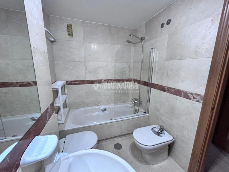 Foto 8fe11510-be03-41f2-8948-e62ad18a4c14. Location appartement avec chauffage parking piscine dans Valladolid