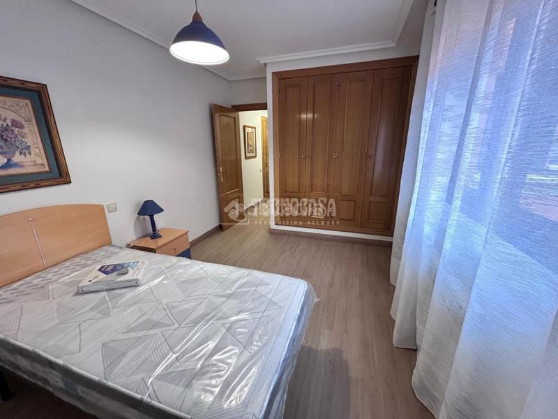 Foto e80790e1-eff9-4529-bfd3-fded0b7b5361. Location appartement avec chauffage parking piscine dans Valladolid