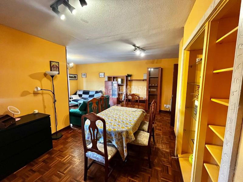 Foto 227747a8-d56c-4ff9-9459-97bb1562e8d7. Location appartement avec chauffage piscine dans Parquesol Valladolid