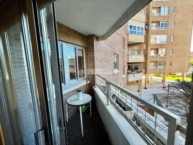 Foto 5165a8e8-86b2-4a2c-acf5-27d5b0f4189f. Location appartement avec chauffage piscine dans Parquesol Valladolid